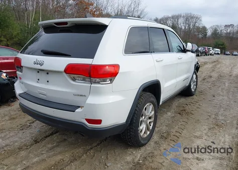 2015 Jeep Grand Cherokee Laredo z USA, uszkodzony, nr VIN 1C4RJFAG2FC211906